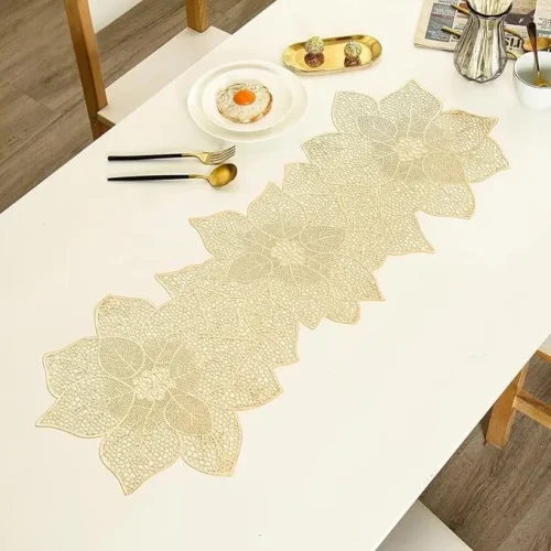 Heat Resistant Table Runner Flower Shaped